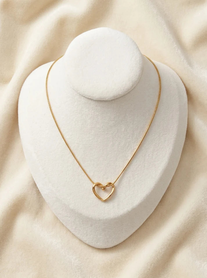 Heart Chain Pendant Necklace Gold Plated, Anti-Tarnish